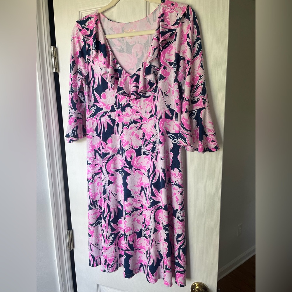 Lilly Pulitzer Pink and Navy Tropical flamingle print dress. Stirling dress